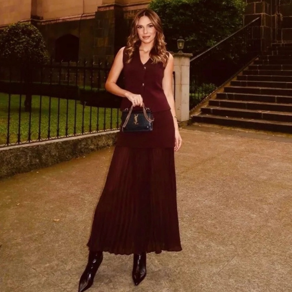 ZARA  Burgundy VEST AND SKIRT SET
